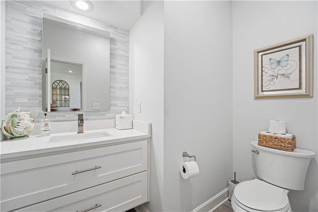 15312 Woodson Lane, Overland Park, KS 66223