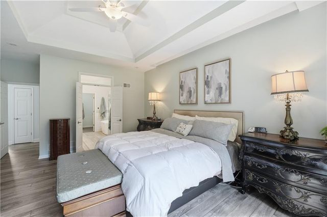 15312 Woodson Lane, Overland Park, KS 66223