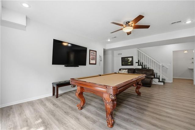 15312 Woodson Lane, Overland Park, KS 66223