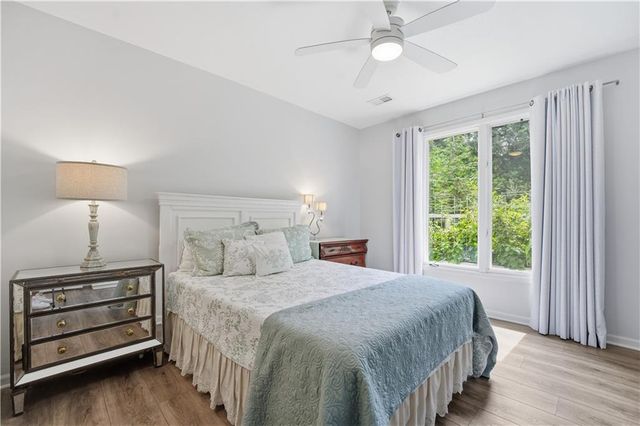 15312 Woodson Lane, Overland Park, KS 66223