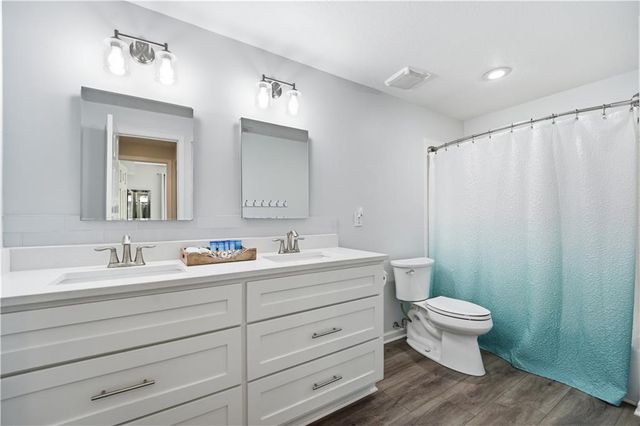 15312 Woodson Lane, Overland Park, KS 66223