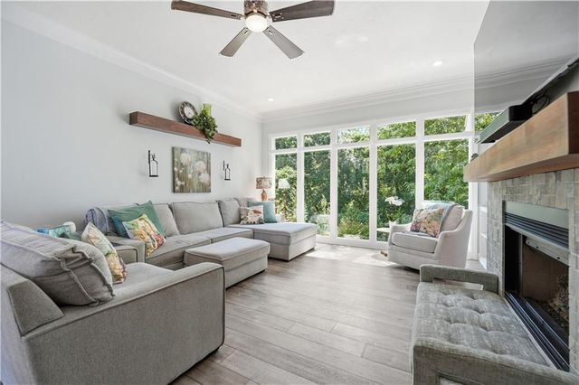 15312 Woodson Lane, Overland Park, KS 66223