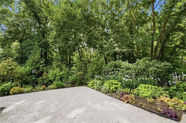 15312 Woodson Lane, Overland Park, KS 66223
