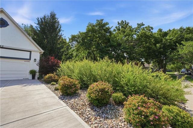 15312 Woodson Lane, Overland Park, KS 66223