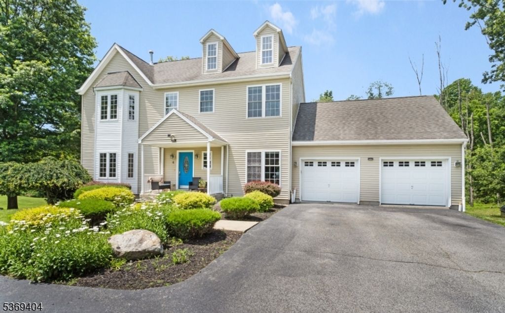 4 Telfer Dr, Vernon Twp., NJ 07418