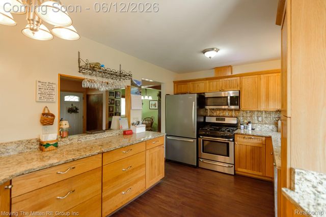 9853 Hamilton Street, Van Buren Charter Township, MI 48111