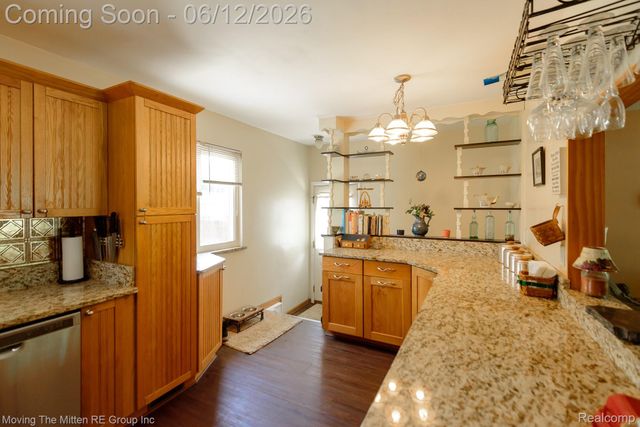 9853 Hamilton Street, Van Buren Charter Township, MI 48111