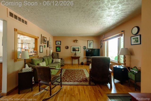 9853 Hamilton Street, Van Buren Charter Township, MI 48111