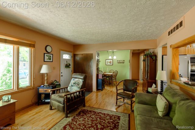9853 Hamilton Street, Van Buren Charter Township, MI 48111