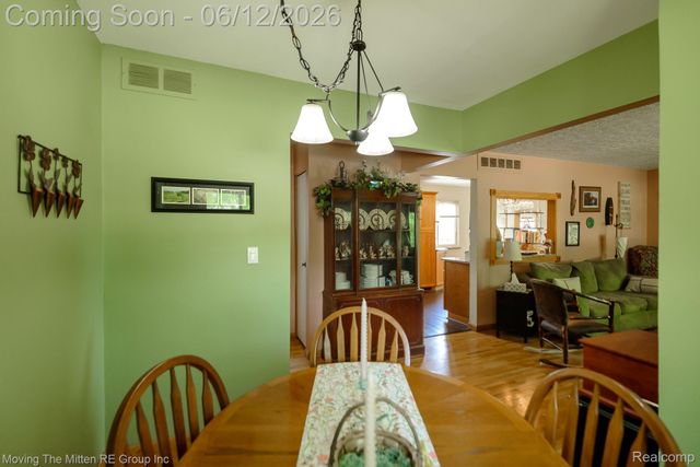 9853 Hamilton Street, Van Buren Charter Township, MI 48111