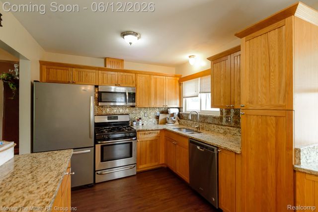 9853 Hamilton Street, Van Buren Charter Township, MI 48111