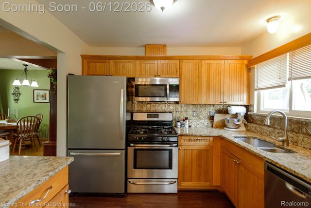 9853 Hamilton Street, Van Buren Charter Township, MI 48111