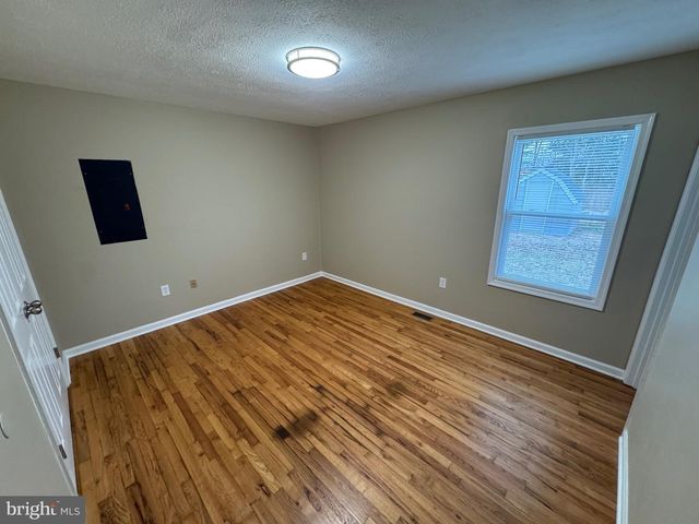 125 LONGSTREET AVE, Winchester, VA 22603