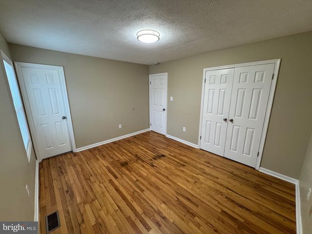 125 LONGSTREET AVE, Winchester, VA 22603