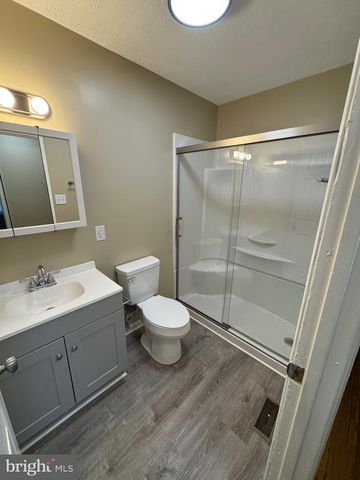 125 LONGSTREET AVE, Winchester, VA 22603