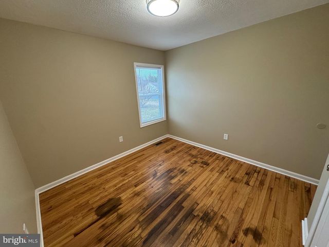 125 LONGSTREET AVE, Winchester, VA 22603