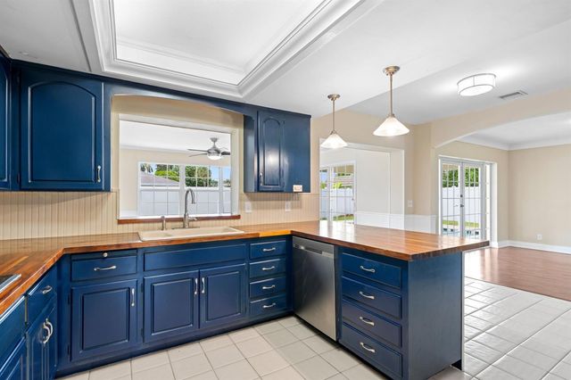 1375 SW 14th Avenue, Boca Raton, FL 33486
