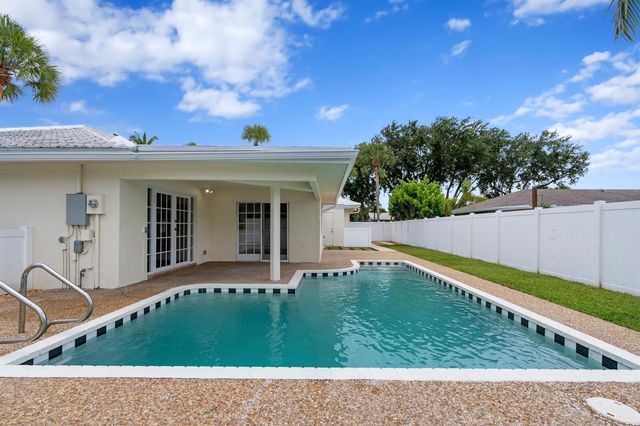 1375 SW 14th Avenue, Boca Raton, FL 33486
