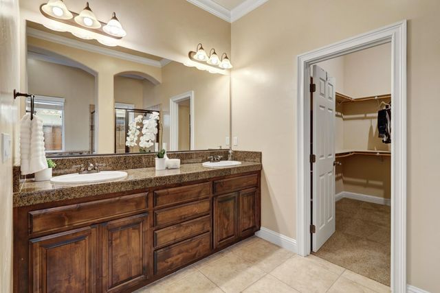 100 Palomares, Roseville, CA 95747