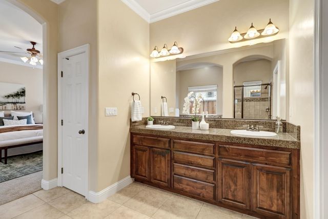 100 Palomares, Roseville, CA 95747