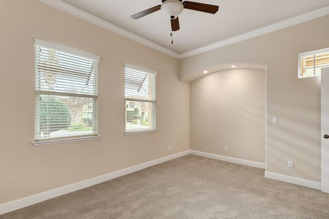 100 Palomares, Roseville, CA 95747