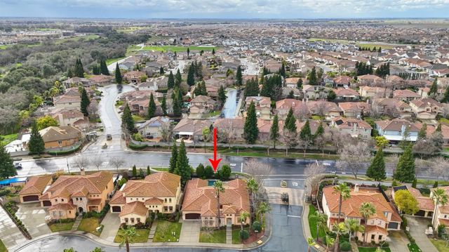 100 Palomares, Roseville, CA 95747