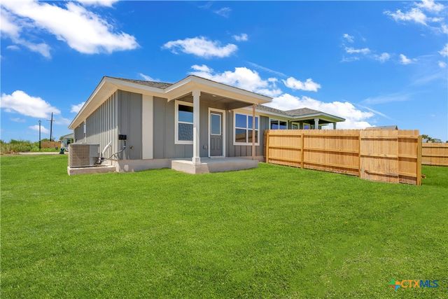 1202 College Avenue, Troy, TX 76579