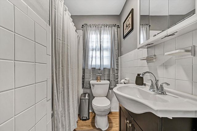 3633 Martinell AVE, Roanoke, VA 24018