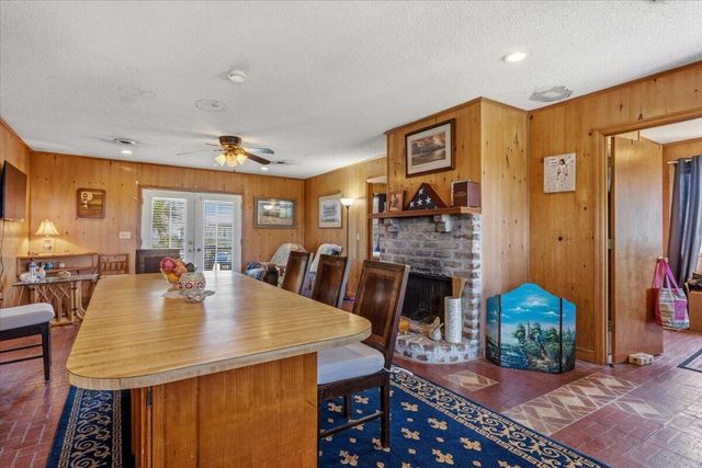 1726 E Ashley Avenue, Folly Beach, SC 29439