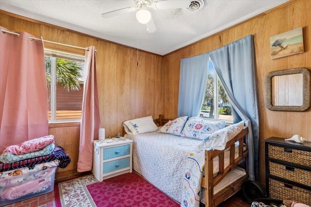 1726 E Ashley Avenue, Folly Beach, SC 29439