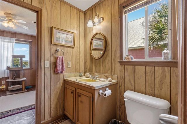 1726 E Ashley Avenue, Folly Beach, SC 29439