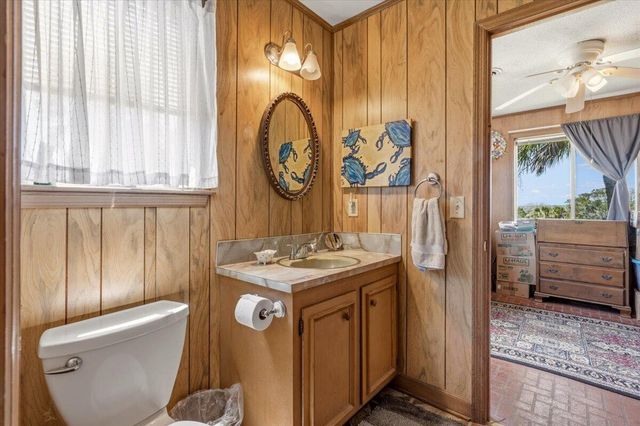 1726 E Ashley Avenue, Folly Beach, SC 29439