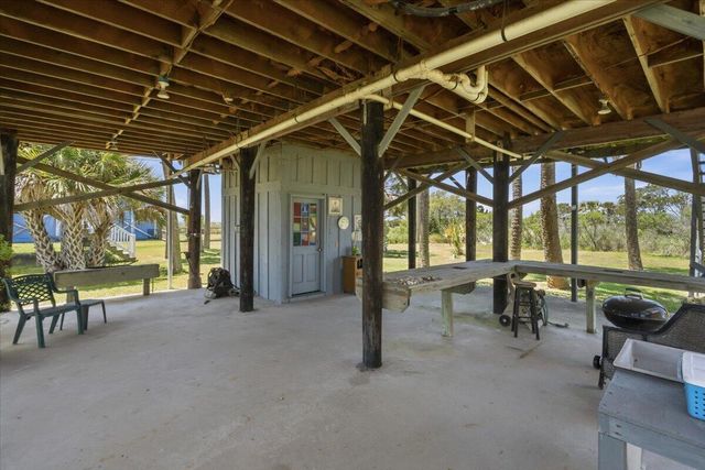 1726 E Ashley Avenue, Folly Beach, SC 29439