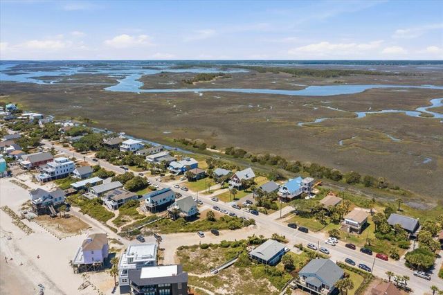 1726 E Ashley Avenue, Folly Beach, SC 29439