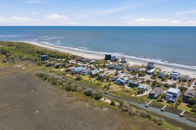 1726 E Ashley Avenue, Folly Beach, SC 29439