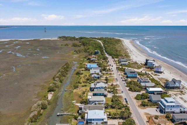 1726 E Ashley Avenue, Folly Beach, SC 29439