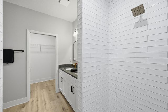 706 AVENUE E, Plant City, FL 33563