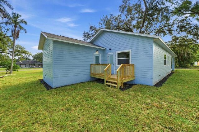 706 AVENUE E, Plant City, FL 33563