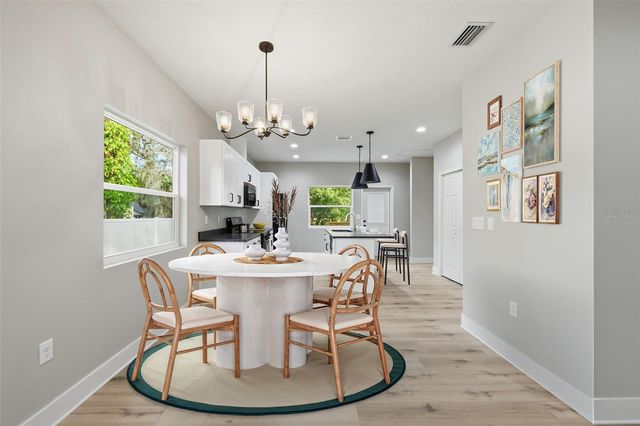 706 AVENUE E, Plant City, FL 33563