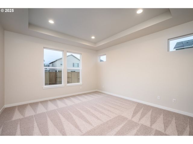 24052 Sw MAPLE Ter Sw, Sherwood, OR 97140