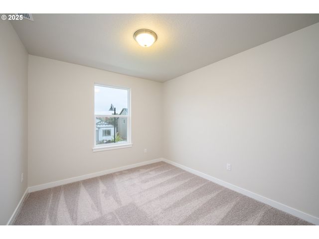 24052 Sw MAPLE Ter Sw, Sherwood, OR 97140