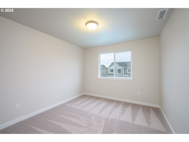 24052 Sw MAPLE Ter Sw, Sherwood, OR 97140