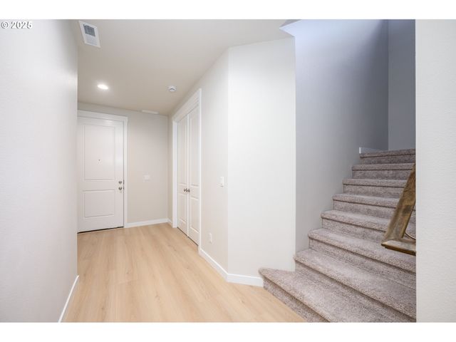 24052 Sw MAPLE Ter Sw, Sherwood, OR 97140