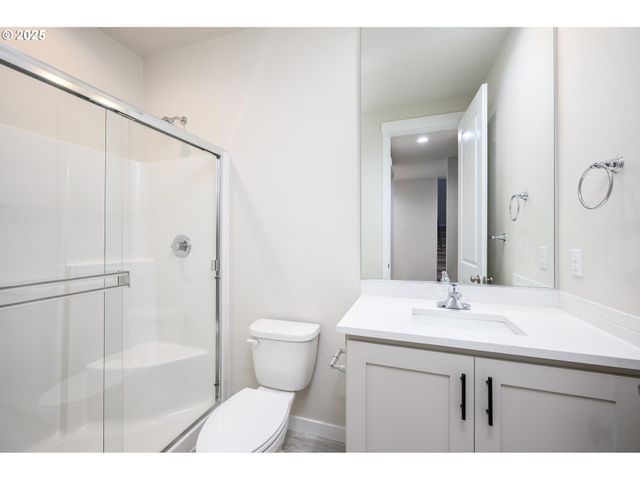 24052 Sw MAPLE Ter Sw, Sherwood, OR 97140