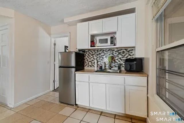147 Martin Street 2, Hartford, CT 06120