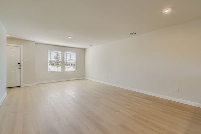 3025 Golden Birch Drive, Dallas, TX 75253