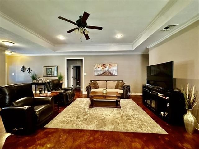 1591 Melvin Lane, Lake Charles, LA 70605