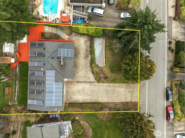 22628 16th Avenue S, Des Moines, WA 98198