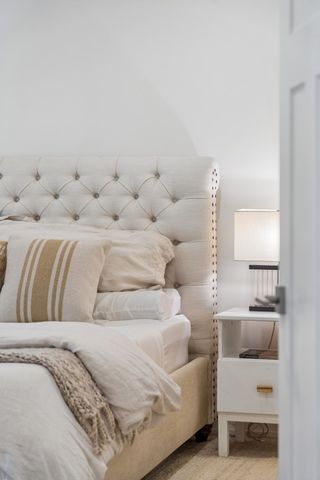 16 Twin Oaks Lane, Isle Of Palms, SC 29451