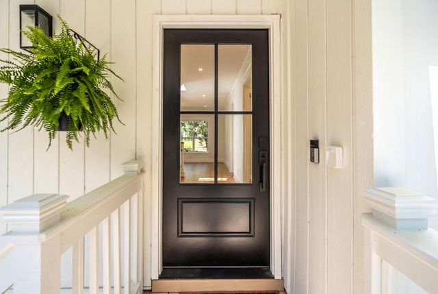 16 Twin Oaks Lane, Isle Of Palms, SC 29451